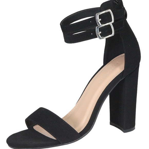 Just in Black Heel - Picture 2 of 2